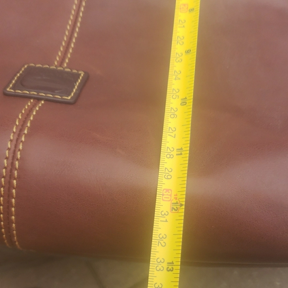 ❤Dooney & Burke Leather Bag (EUC) - Picture 15 of 16